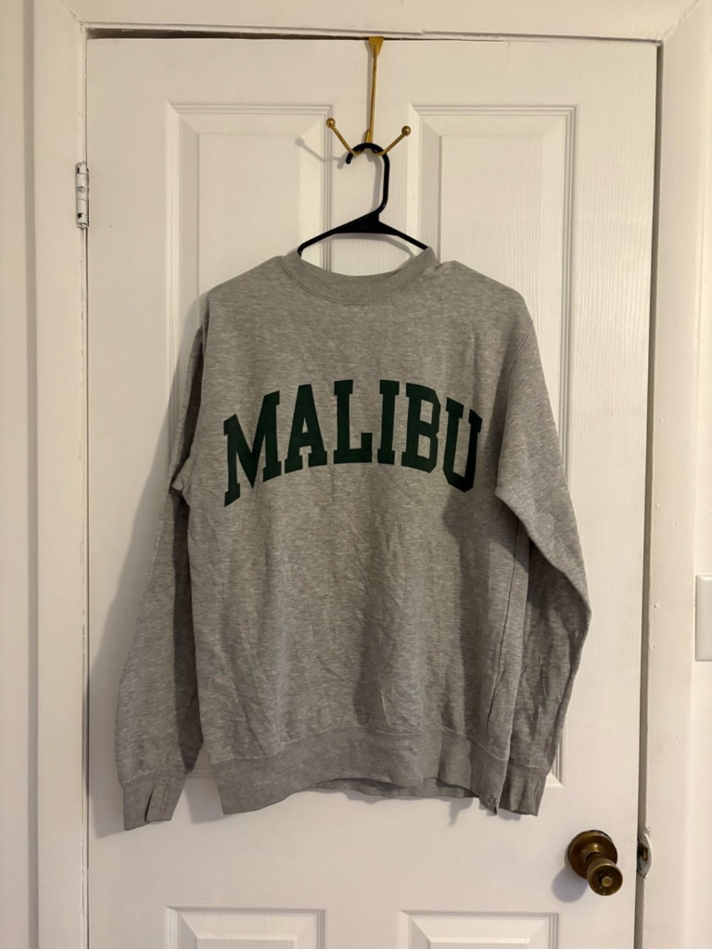 Gray Crewneck Sweatshirt with Green "MALIBU" Graphic